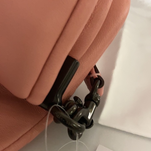 Coach Tabby Shoulder bag 18 in Candy Pink Pillow leather - Picture 13 of 13